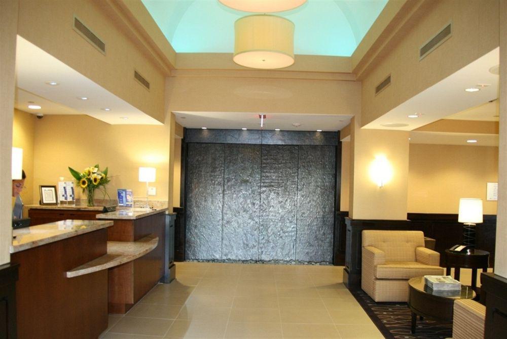 Holiday Inn Express Jacksonville Beach, An Ihg Hotel Интерьер фото